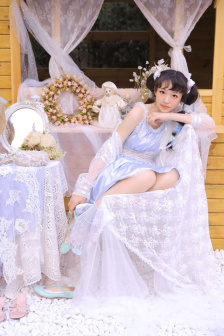浪漫向左婚姻往右